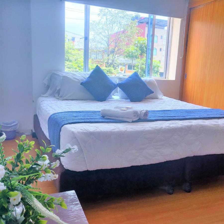 Hotel Blue Zafiro Богота Экстерьер фото