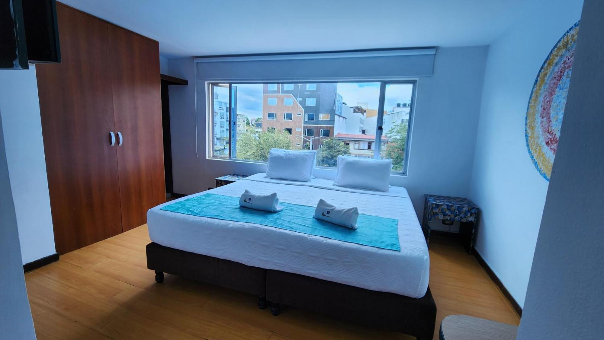 Hotel Blue Zafiro Богота Экстерьер фото